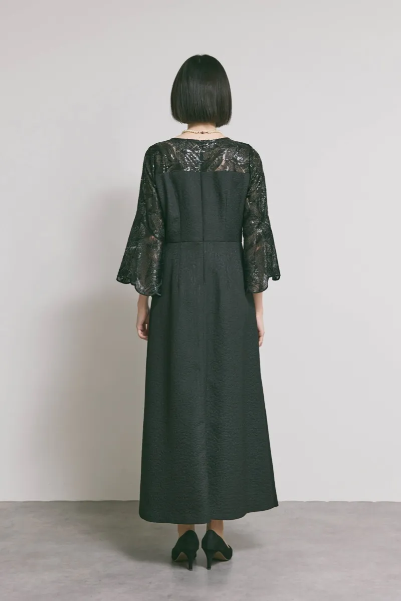 ブラックのブリエレースジャガードドレス [ 店頭販売価格 42,900円 ]