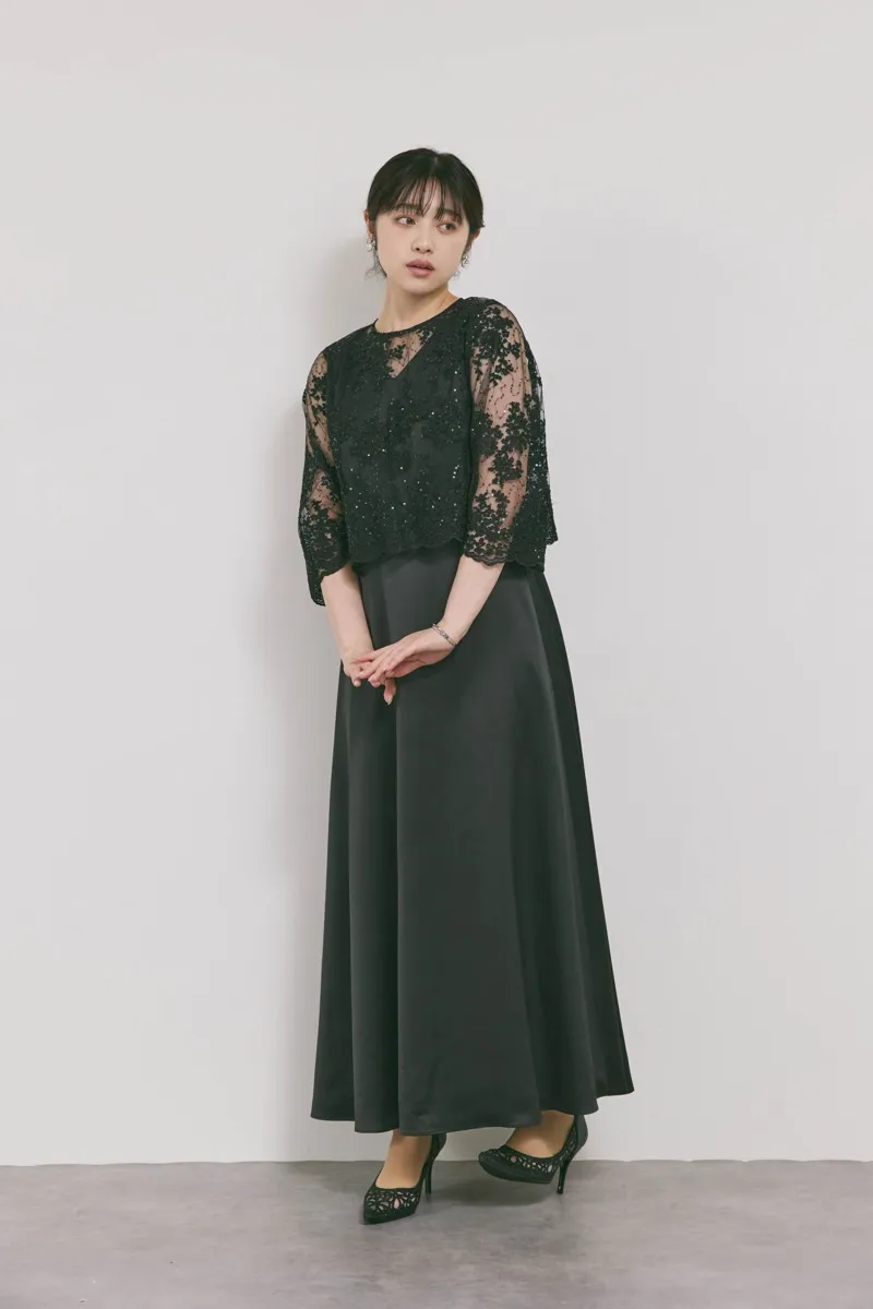 ブラックのシャイニーレースレイヤードドレス [ 店頭販売価格49,500円 ]