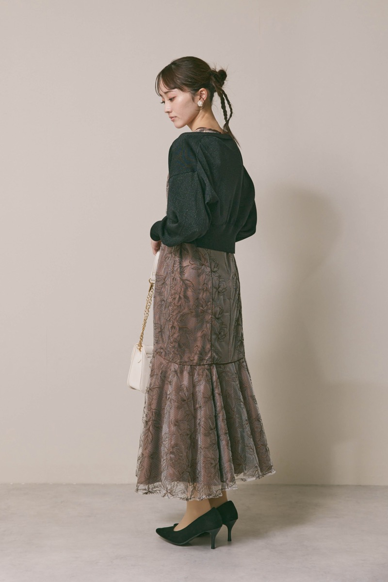 ブラウンのフローラルチュールマーメイドドレス