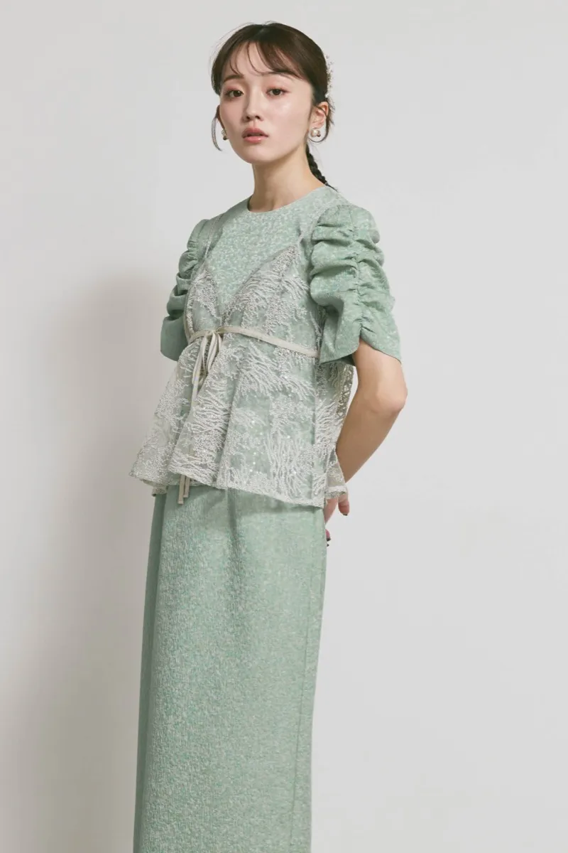 グリーンのスパンコールレースビスチェドレス