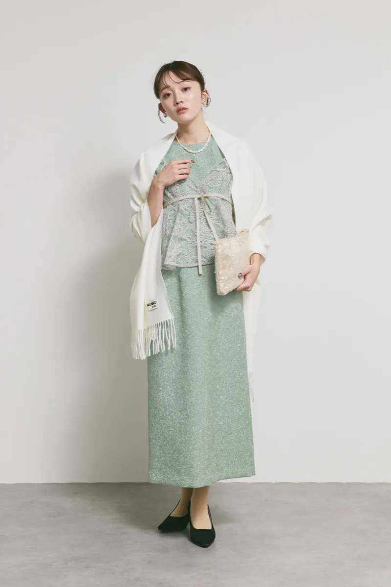 グリーンのスパンコールレースビスチェドレス