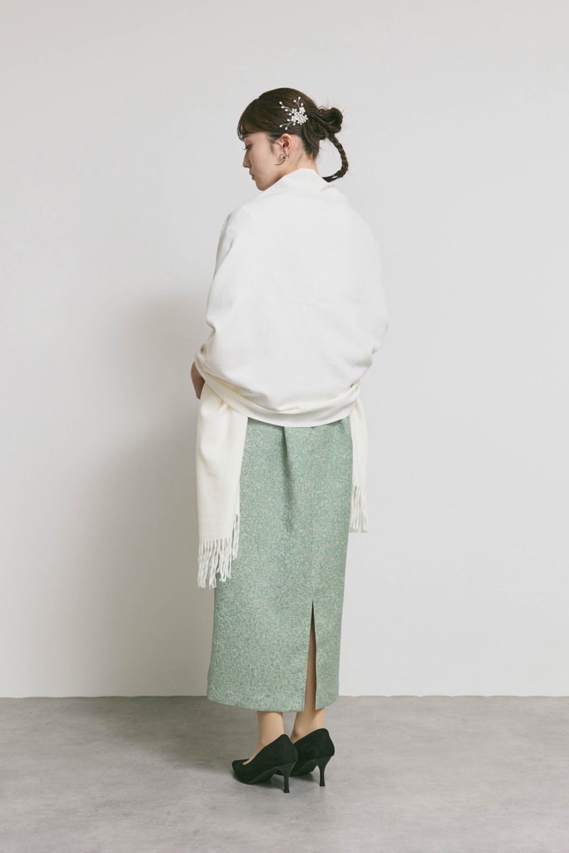 グリーンのスパンコールレースビスチェドレス