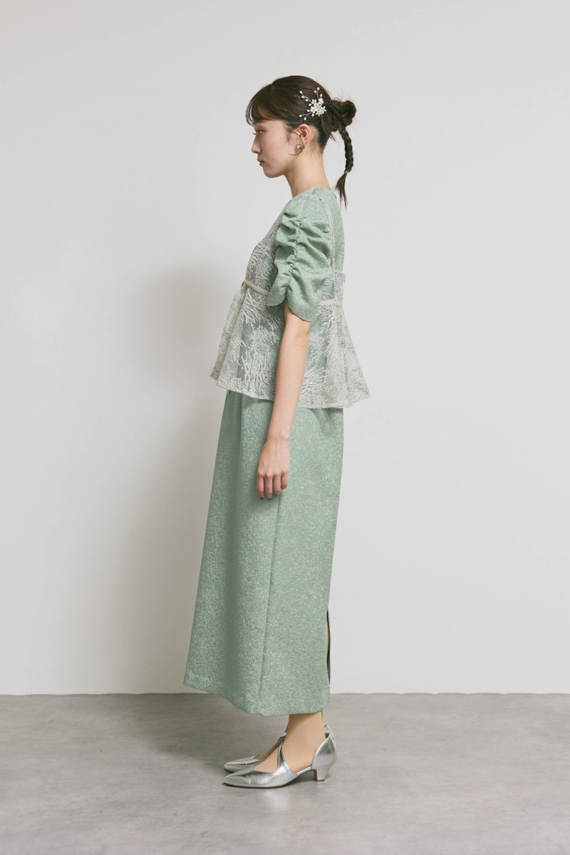 グリーンのスパンコールレースビスチェドレス