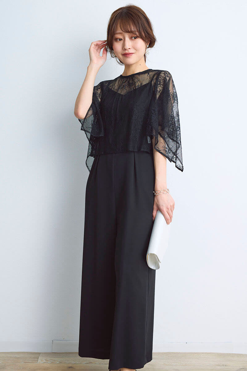 ブラックのレースブラウスセットオールインワン