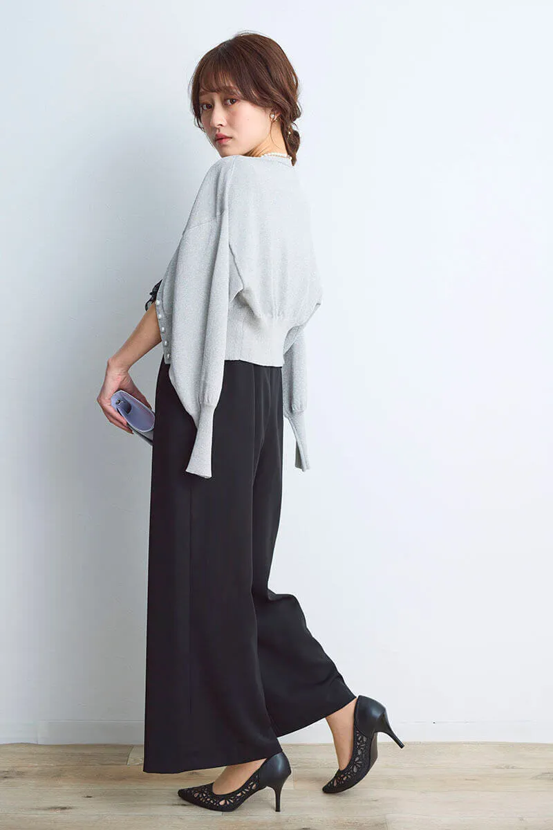 ブラックのレースブラウスセットオールインワン