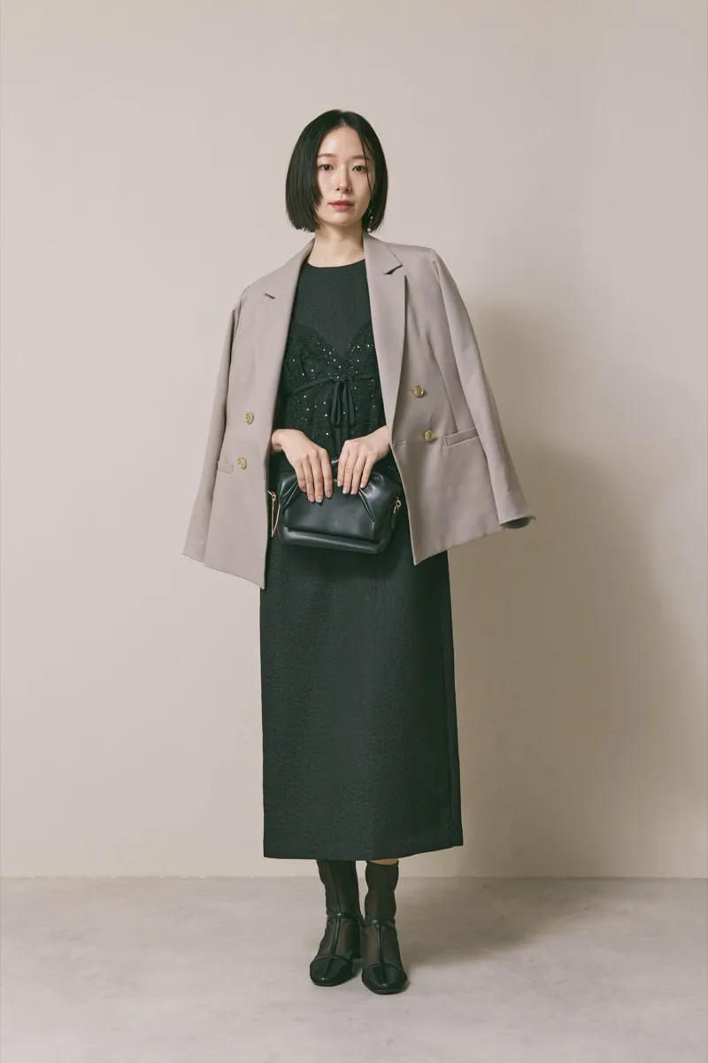 ブラックのスパンコールレースビスチェドレス