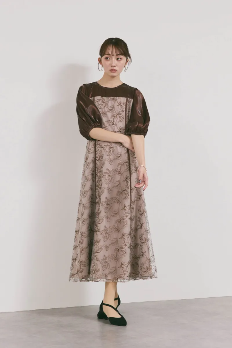 ブラウンのパイピングレース切替ドレス[M] kaene