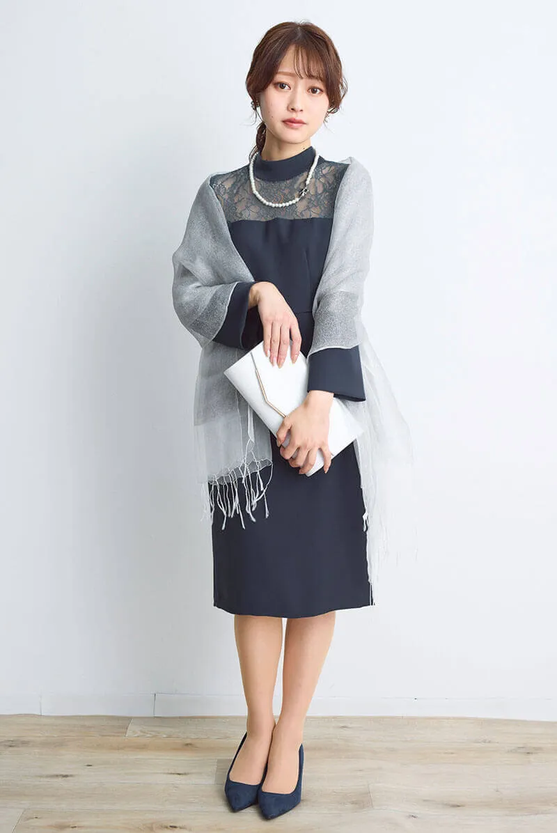 ネイビーのフレアカフスIラインドレス