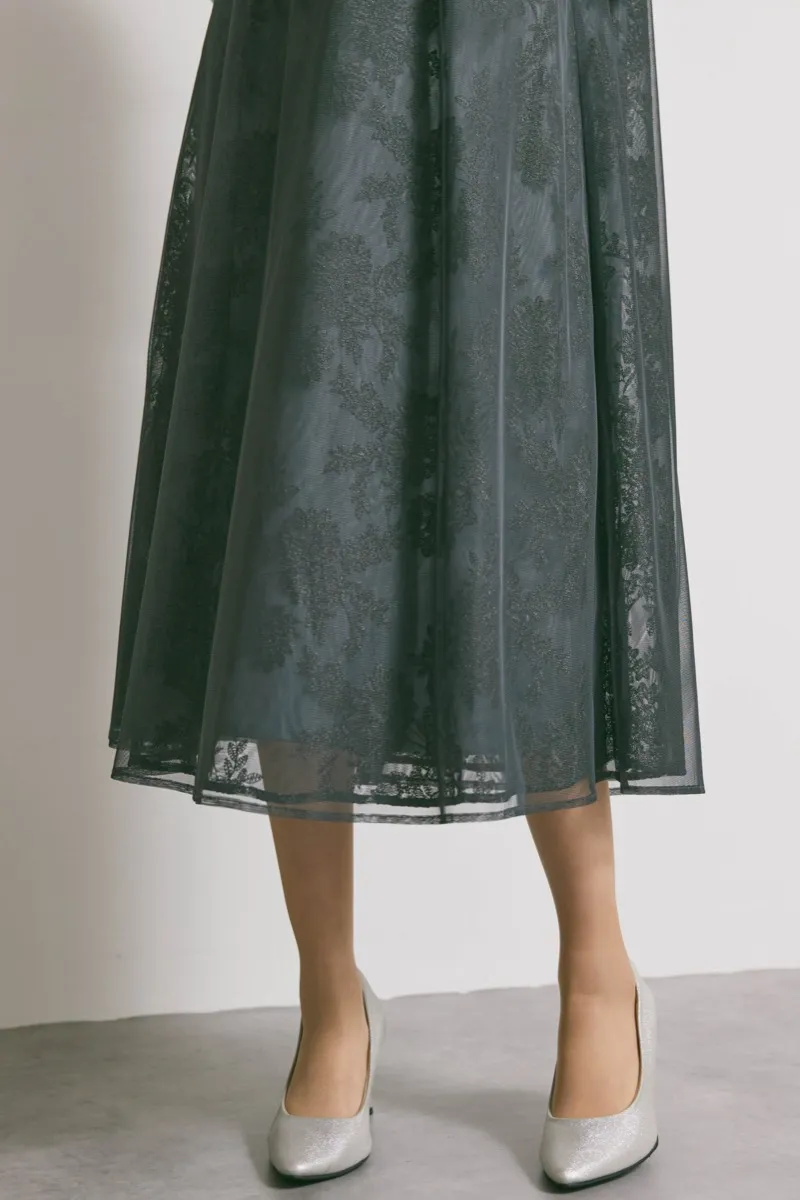 グレーのチュールレースAラインドレス