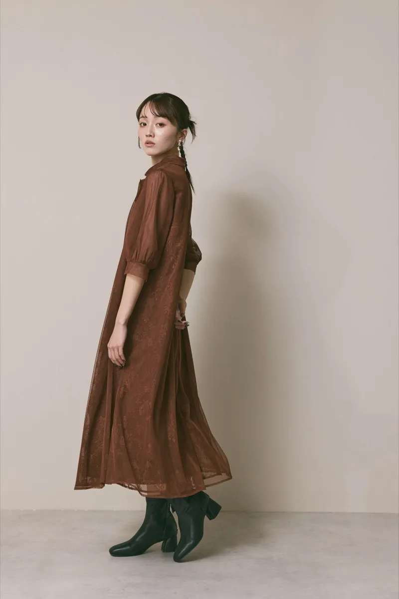 ブラウンのチュールレースAラインドレス