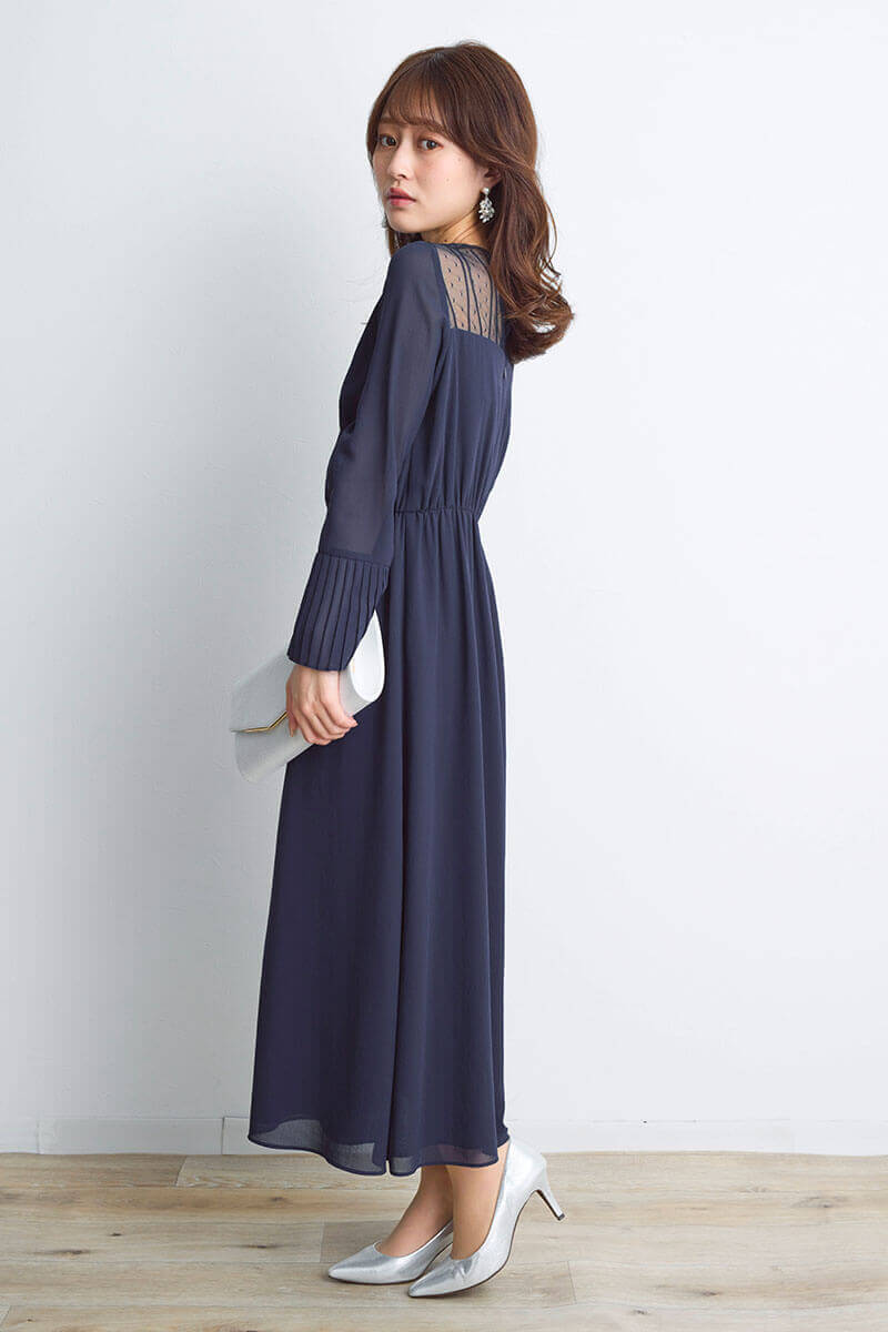 ネイビーのカシュクールシフォンドレス