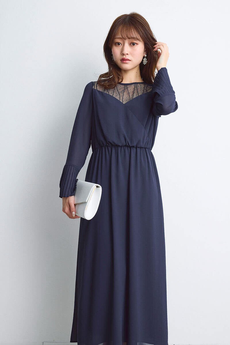 ネイビーのカシュクールシフォンドレス