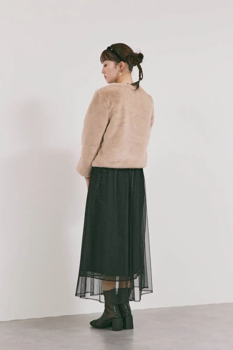 ブラックのシアーエプロンレースドレス