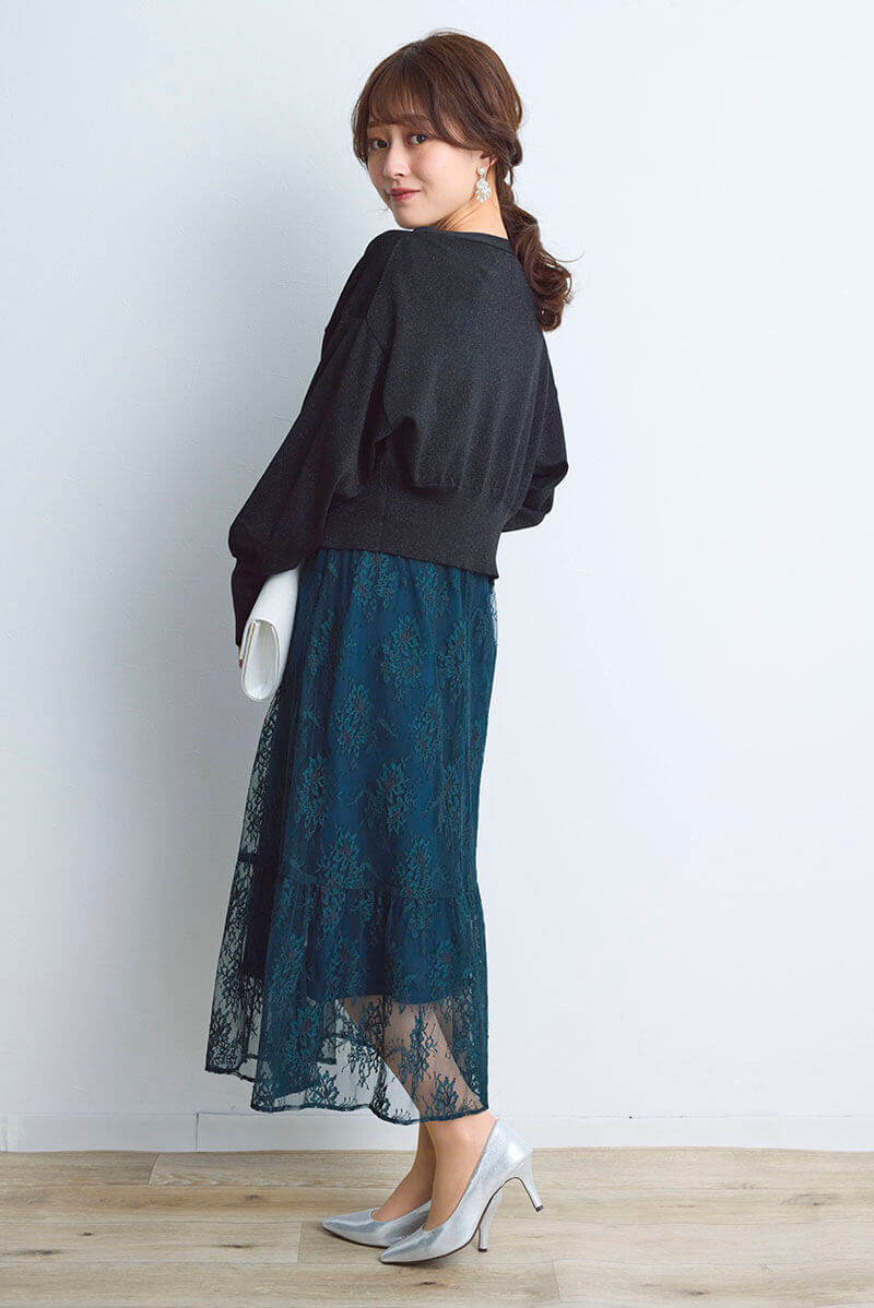 ダークグリーンのオールレース配色ドレス