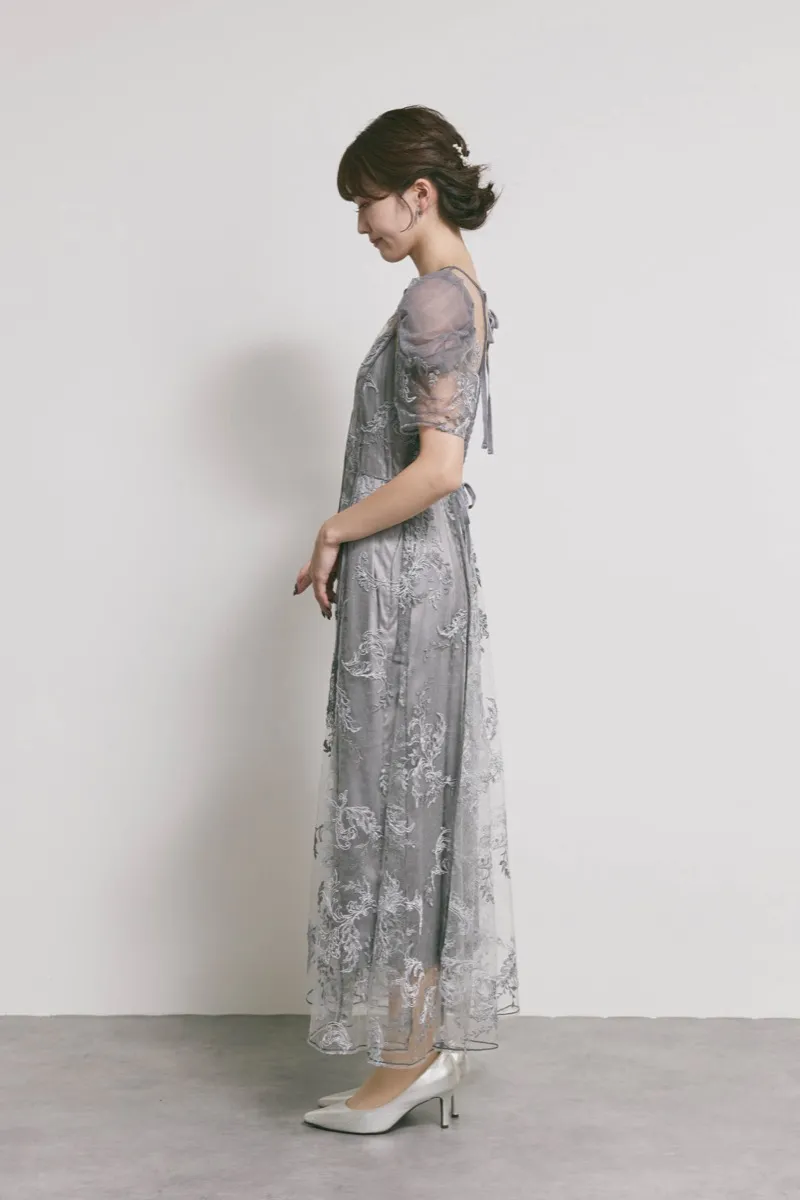 グレーのコードフラワレースドレス