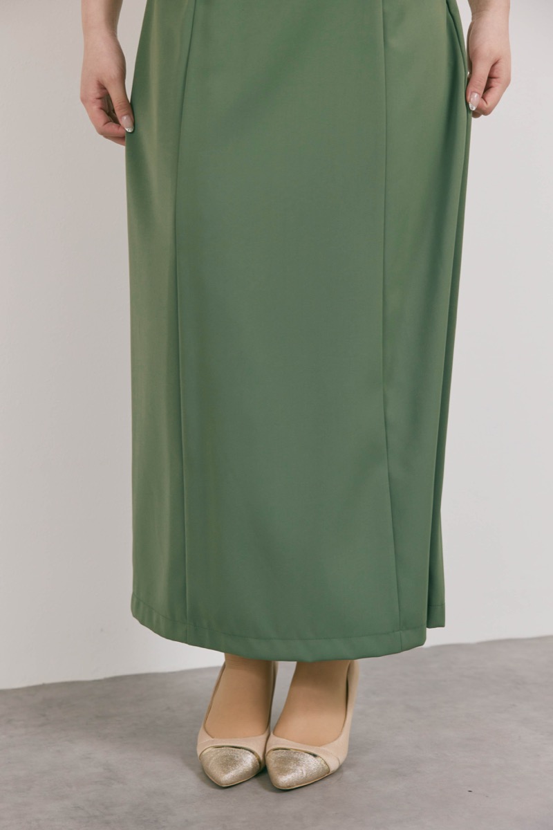 カーキのフラワーモール刺繍ドレス