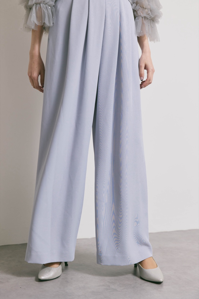 サックスブルーのラッフルトップスパンツドレスドレス