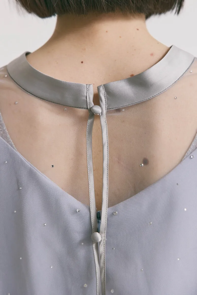 サックスブルーのラッフルトップスパンツドレスドレス