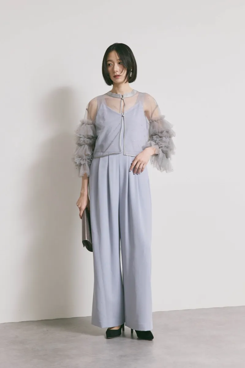 サックスブルーのラッフルトップスパンツドレス