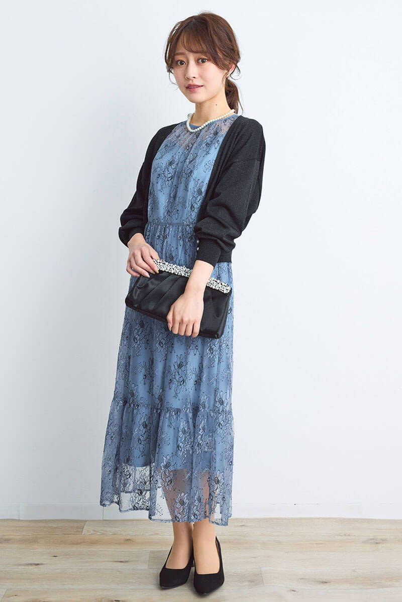 ブルーのオールレース配色ドレス