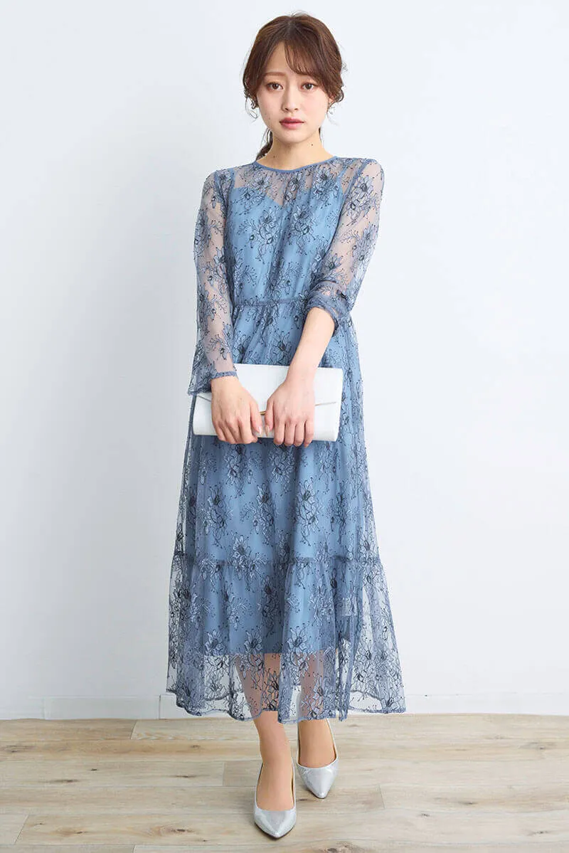 ブルーのオールレース配色ドレス