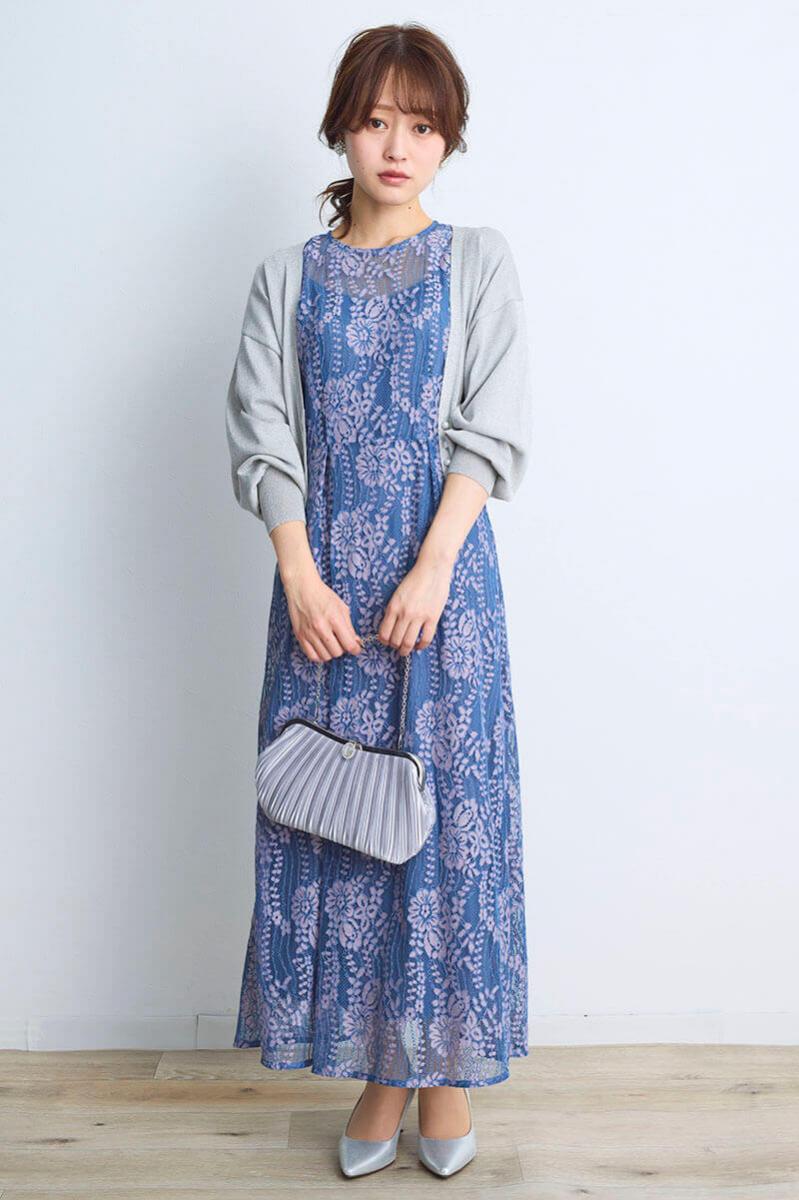 ブルー×ピンクの配色レースエプロンドレス