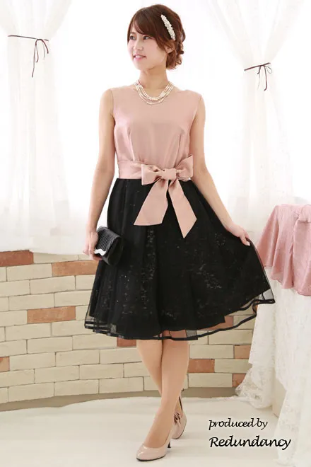 ピンクのシャンタン×チュールフレアドレス