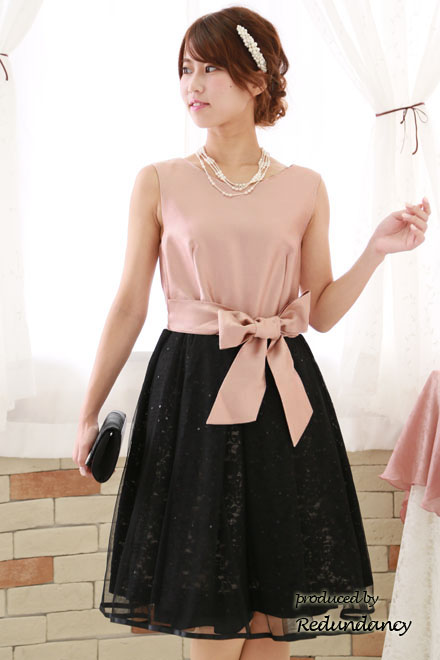 ピンクのシャンタン×チュールフレアドレス