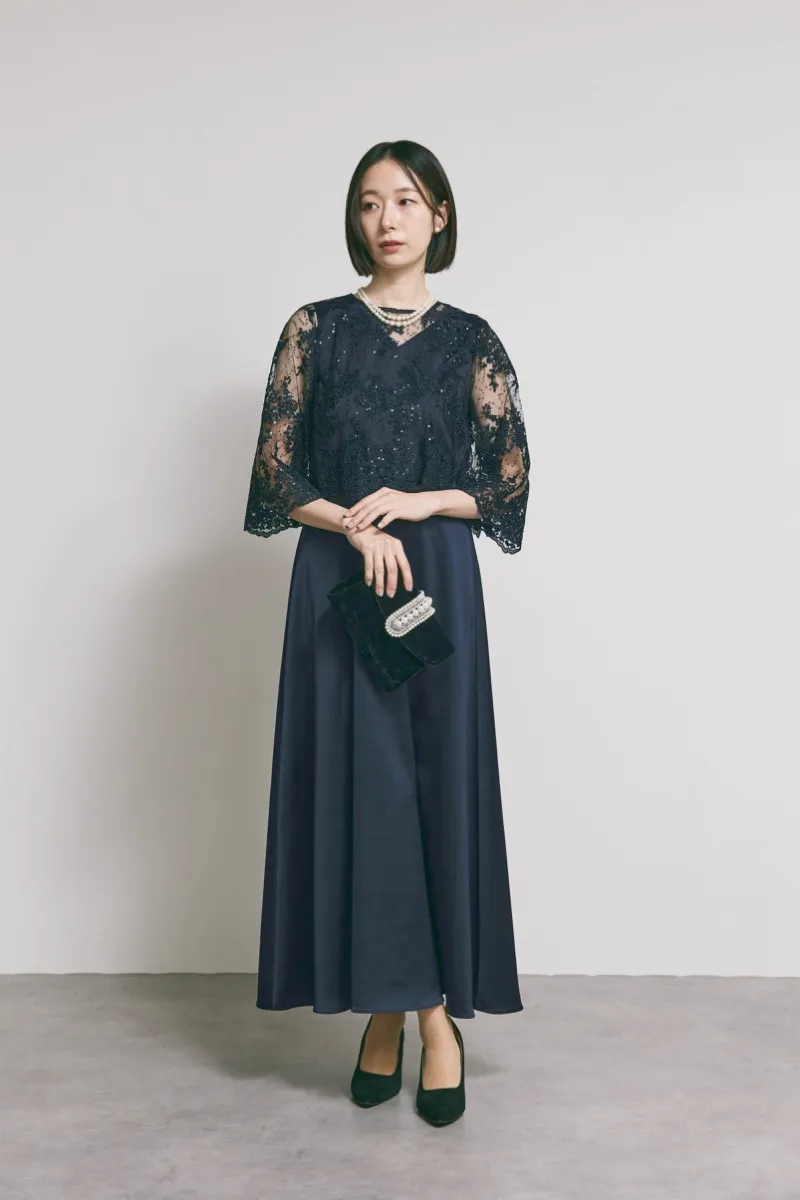 ネイビーのシャイニーレースレイヤードドレス [ 店頭販売価格 49,500円 ]