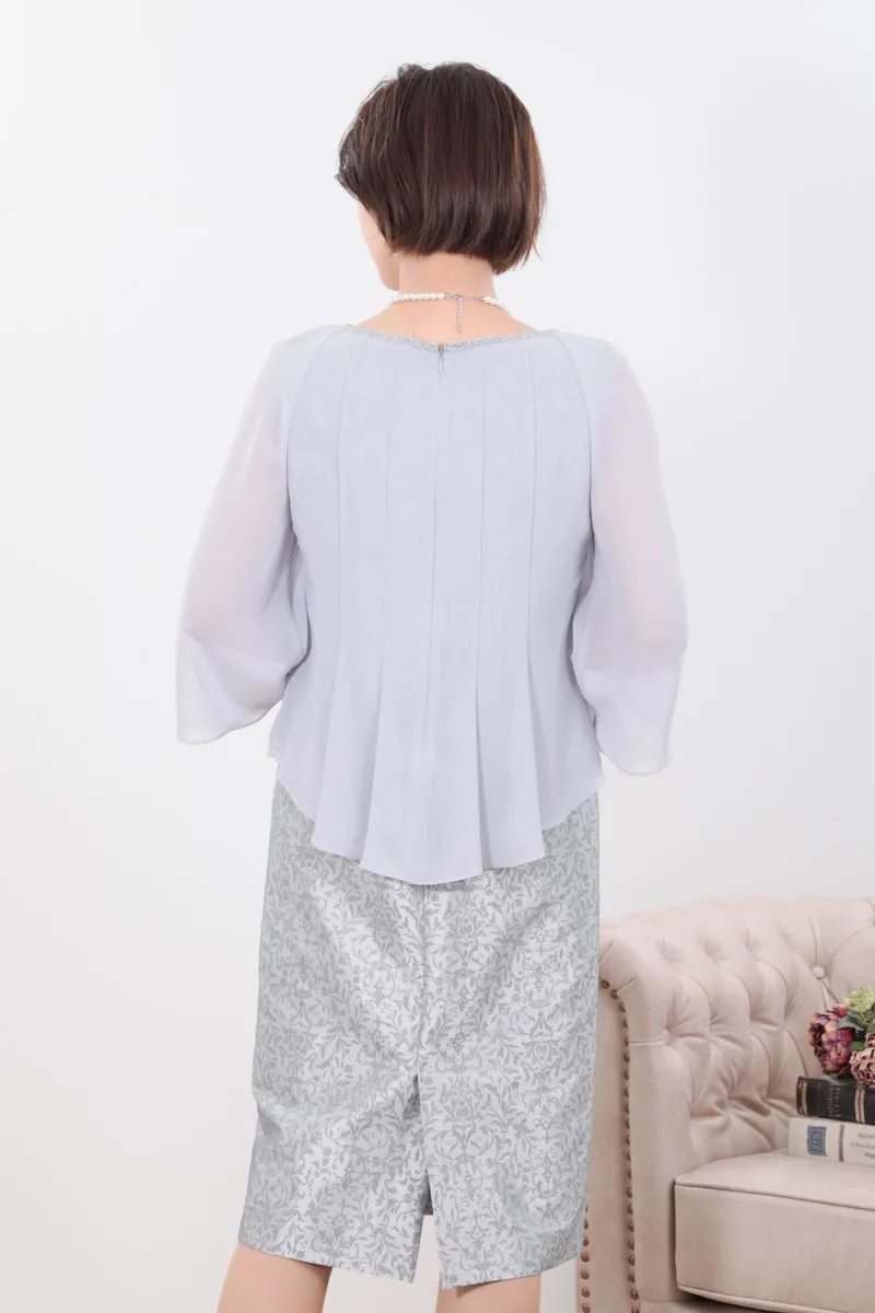 シルバーのシフォントップス付きIラインドレス