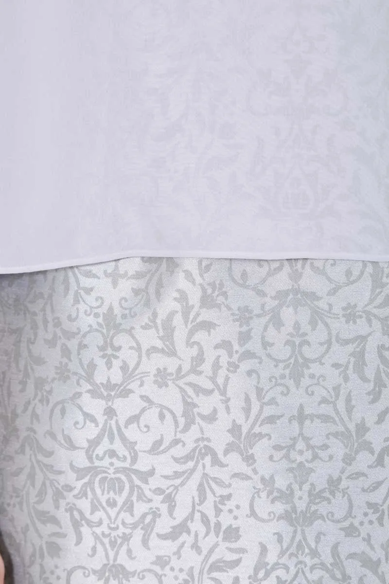 シルバーのシフォントップス付きIラインドレス