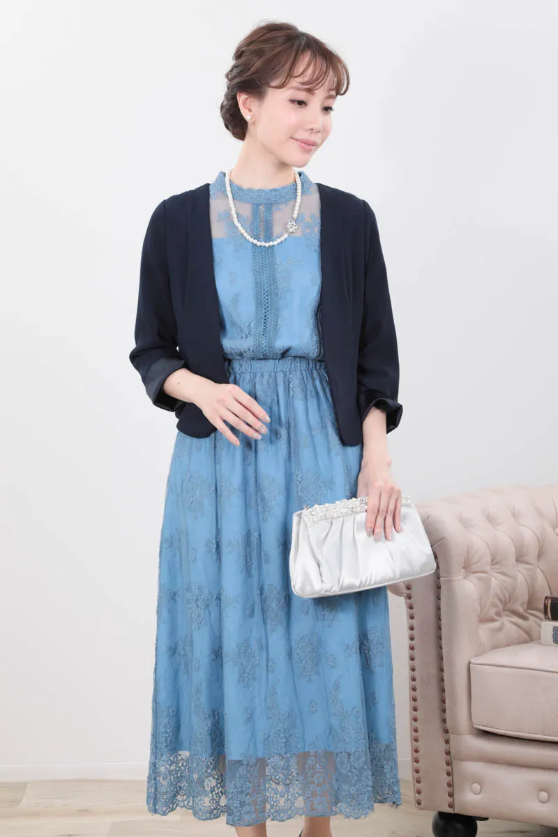 ブルーのクラシカルミックスレースドレス