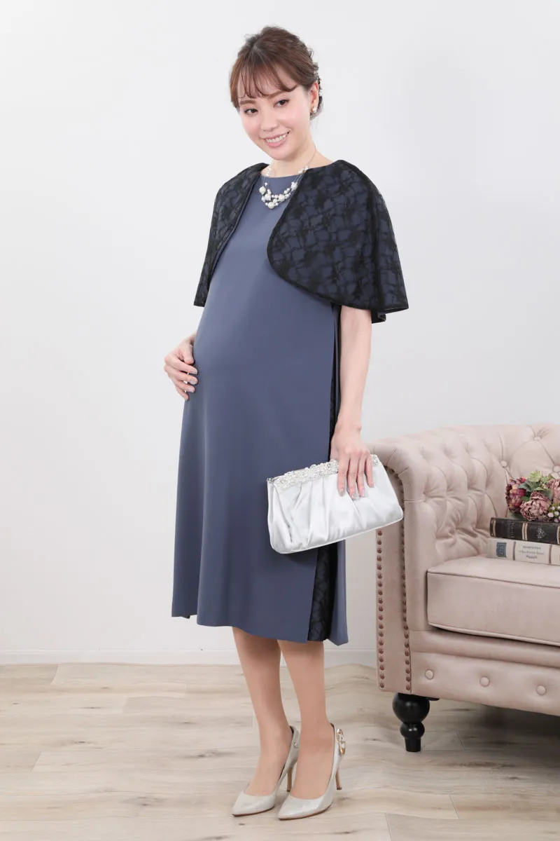 ブルーグレーのリバーシブルケープ袖付きAラインドレス