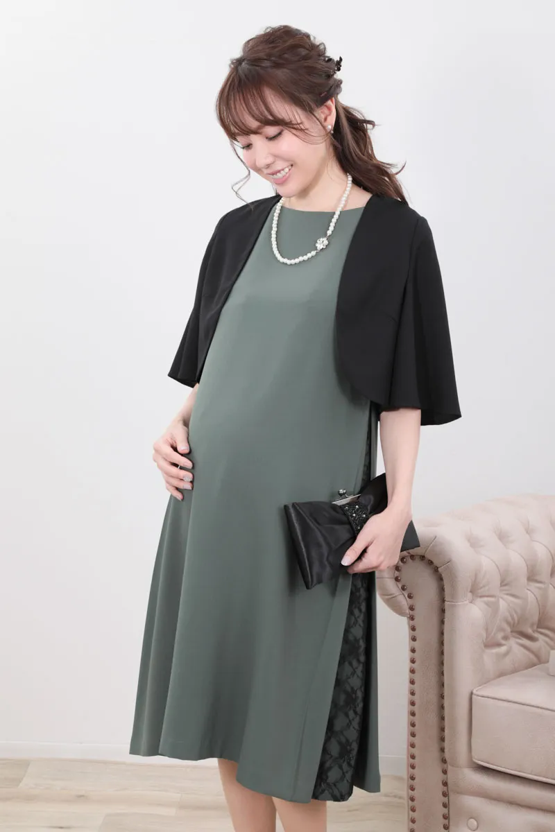 グリーンのリバーシブルケープ袖付きAラインドレス