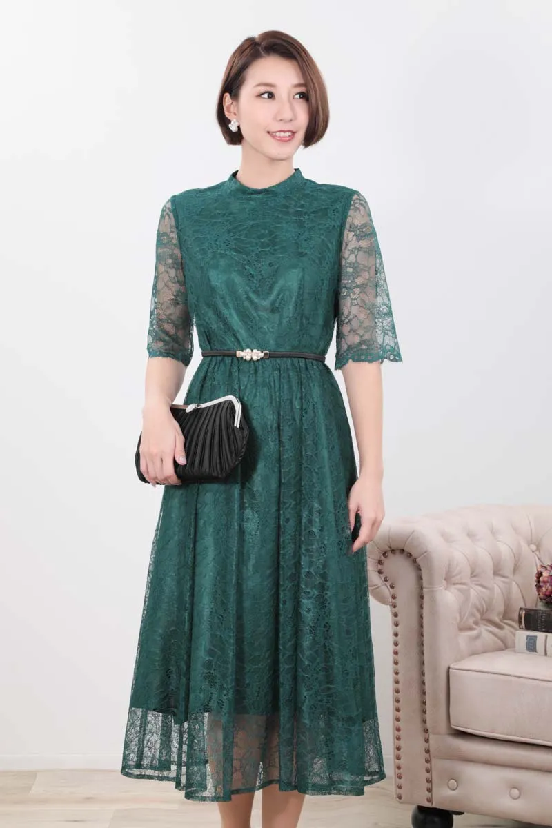 グリーンのプチハイネック総レースドレス