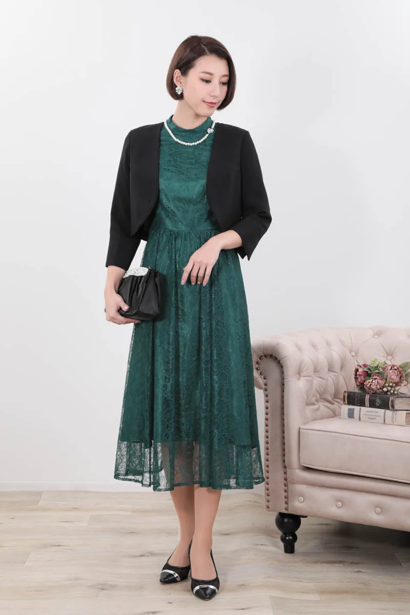 グリーンのプチハイネック総レースドレス