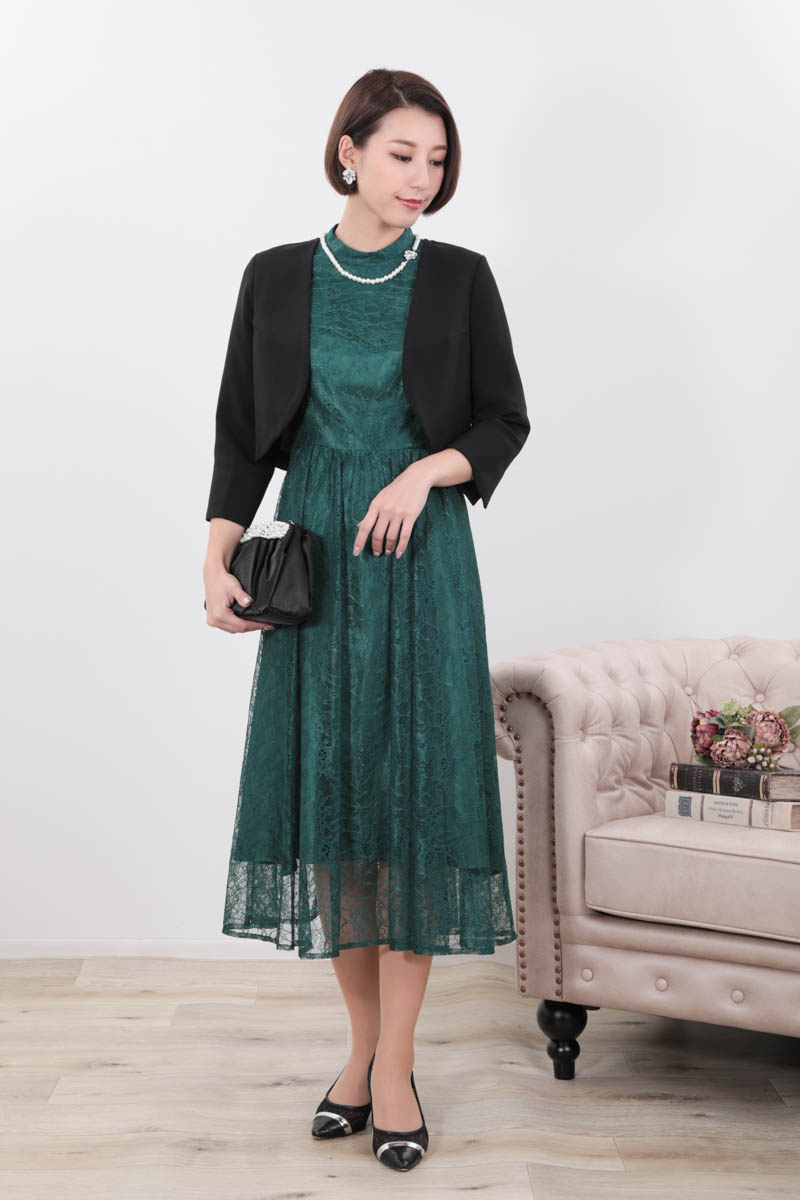 グリーンのプチハイネック総レースドレス