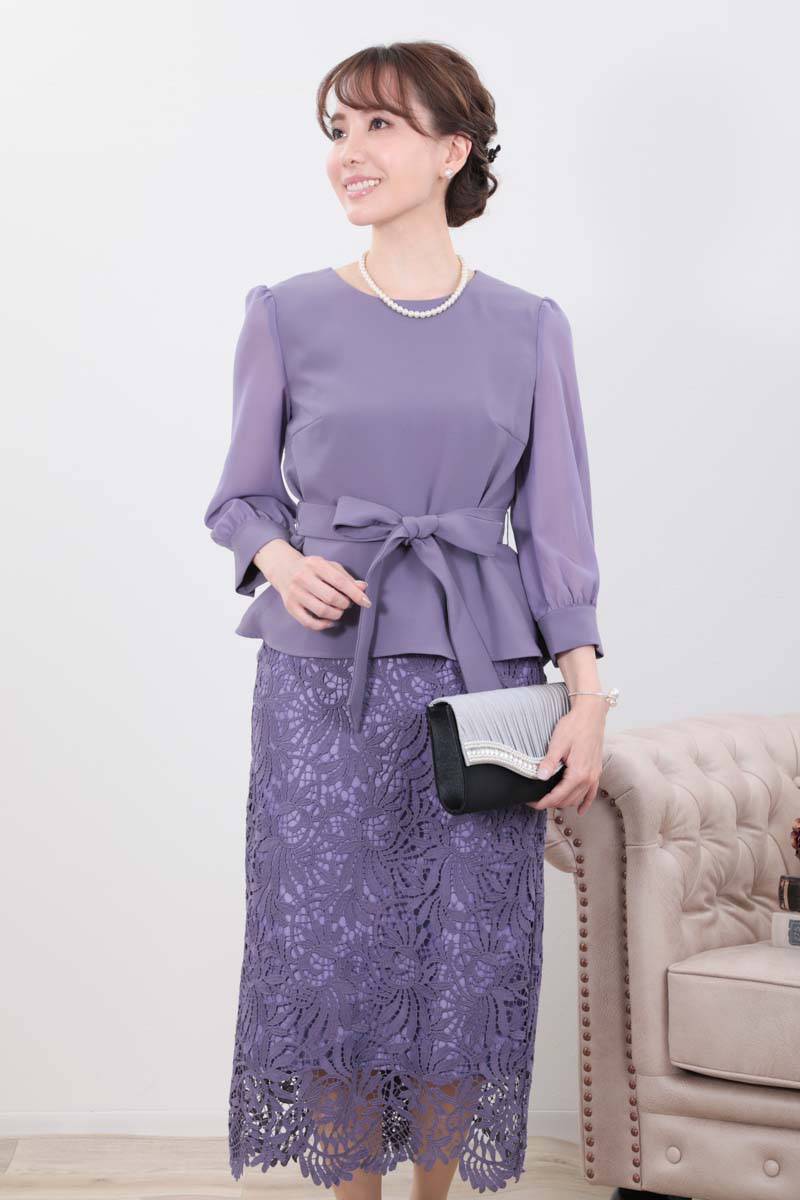 パープルのペブラムブラウスセットアップドレス