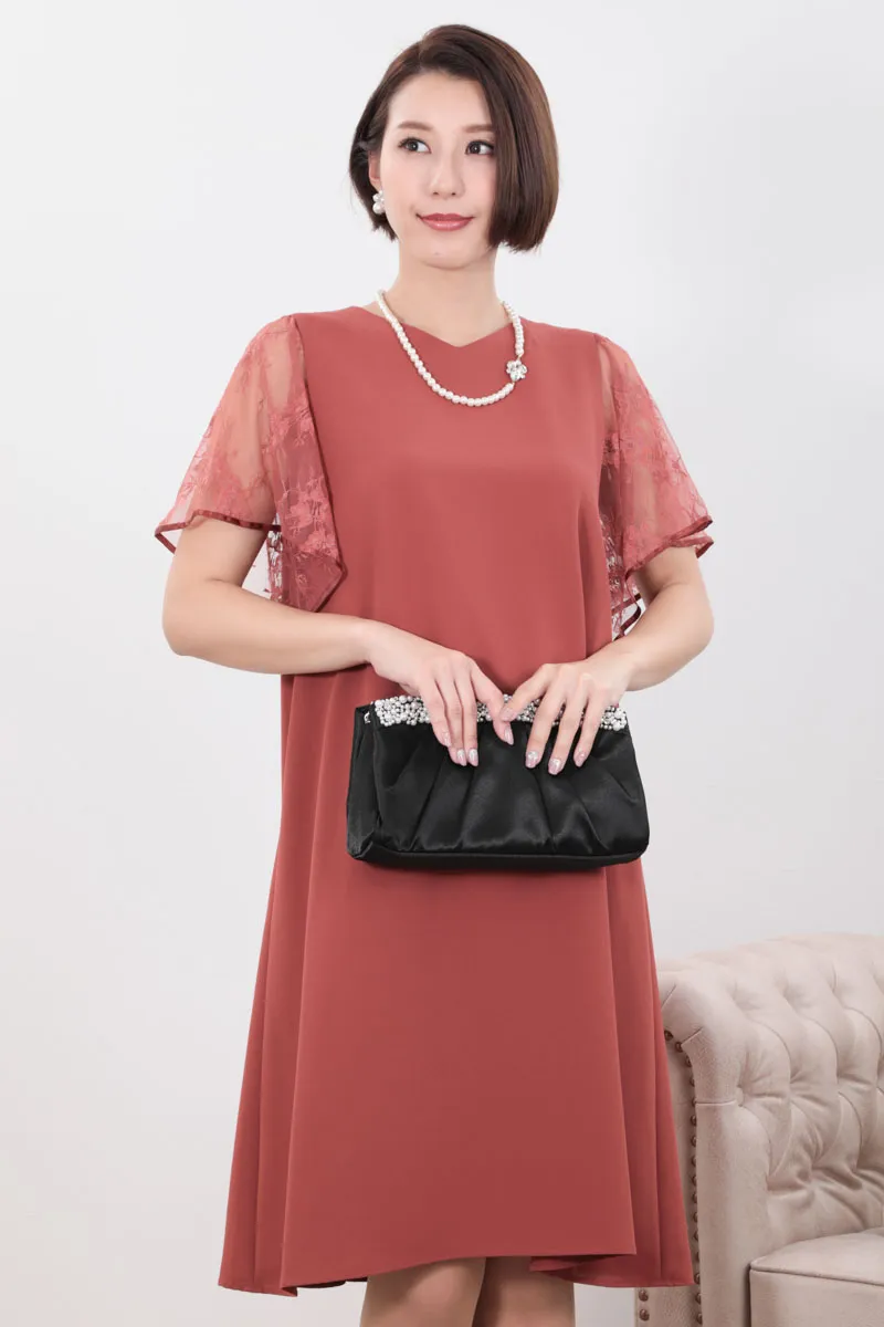 オレンジのフレアレーススリーブAラインドレス