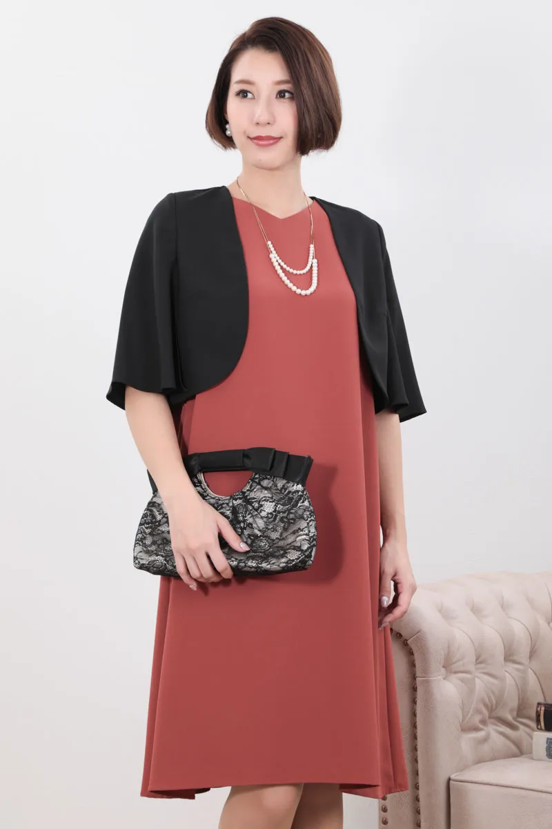 オレンジのフレアレーススリーブAラインドレス