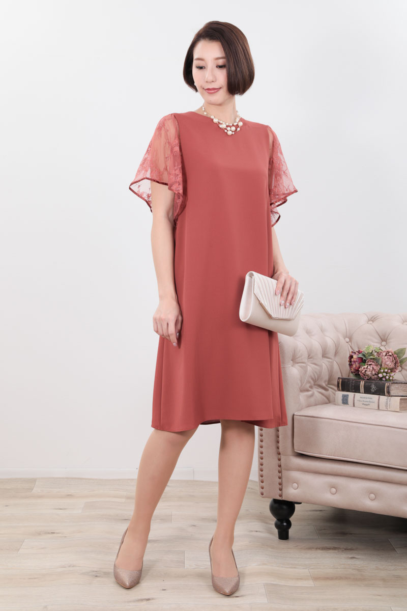 オレンジのフレアレーススリーブAラインドレス