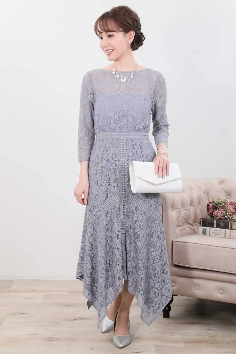 ブルーグレーのハンカチーフヘムレースドレス