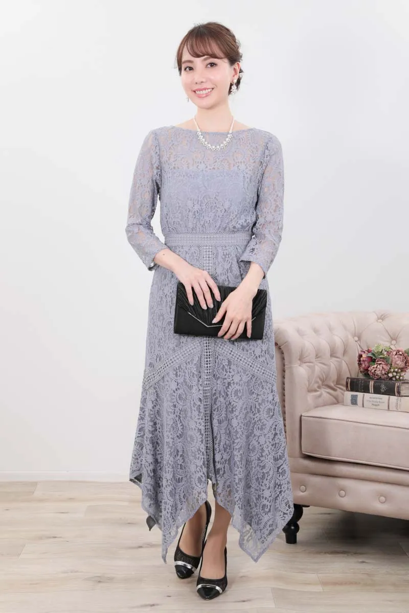 ブルーグレーのハンカチーフヘムレースドレス