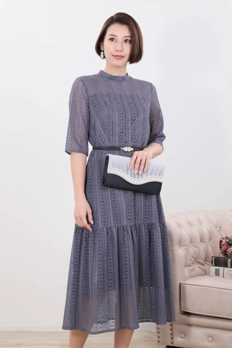 ブルーグレーのマーメイドラインストライプレースドレス