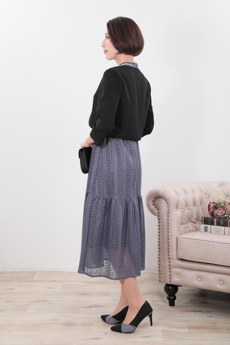 ブルーグレーのマーメイドラインストライプレースドレス