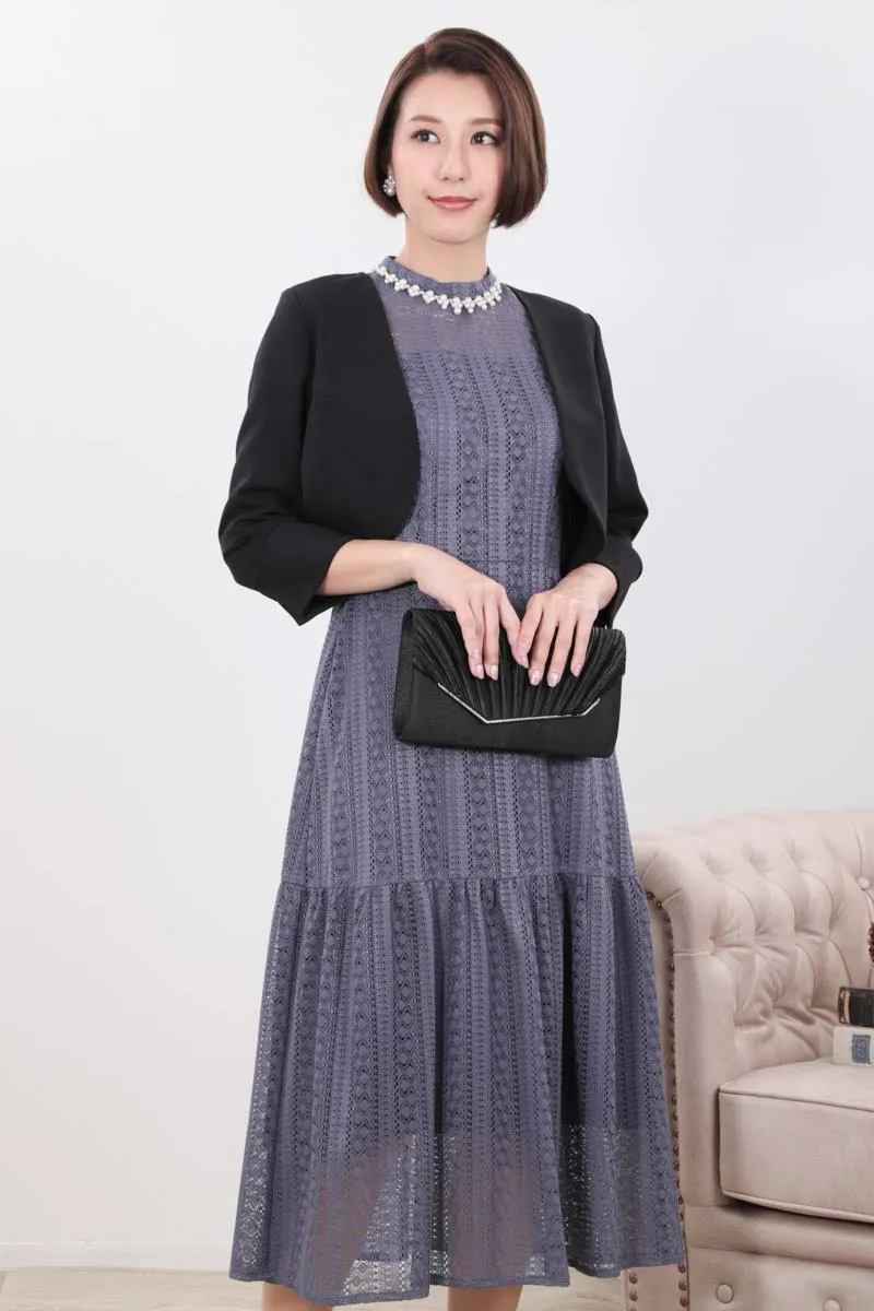 ブルーグレーのマーメイドラインストライプレースドレス