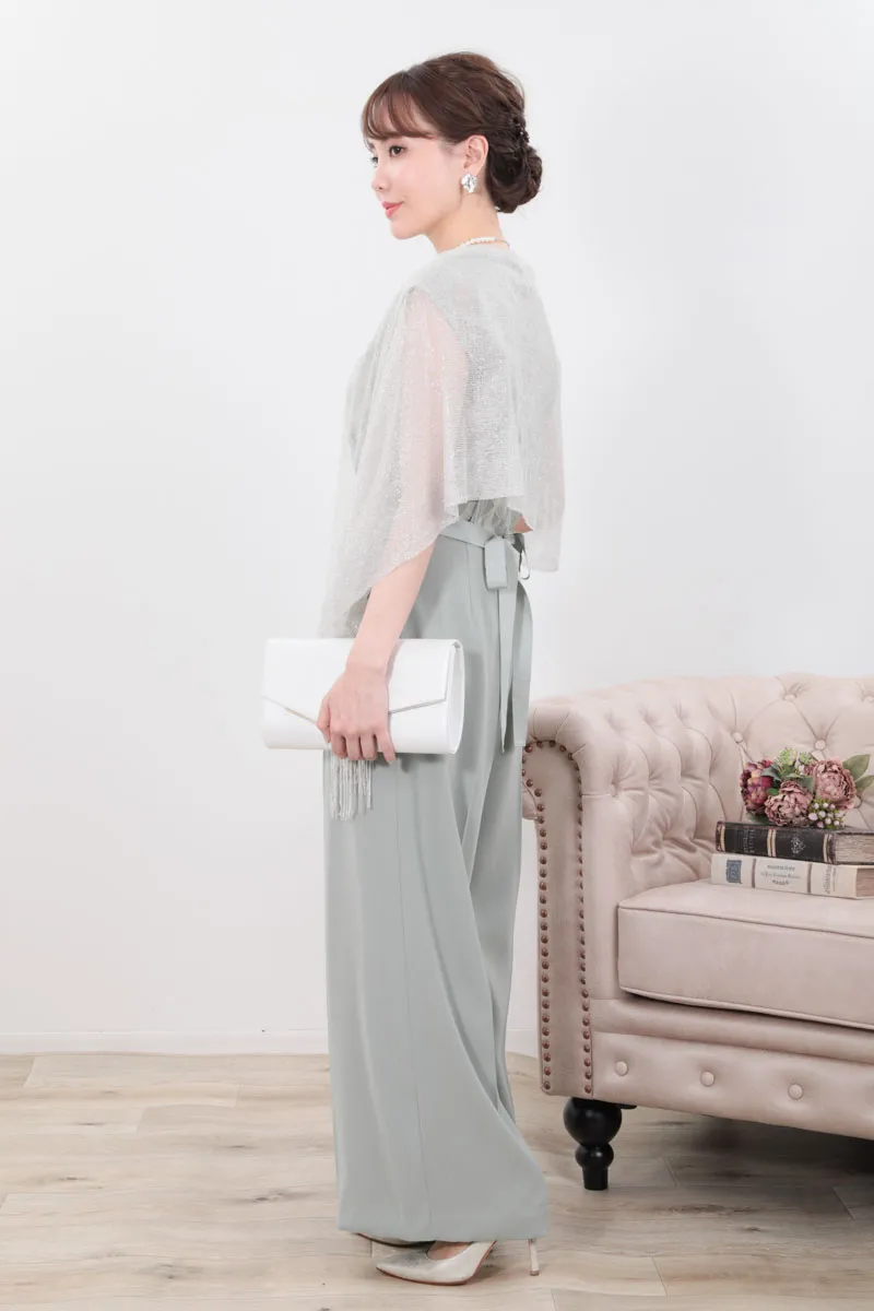 ミントグリーンのトライアングルパターンパンツドレス