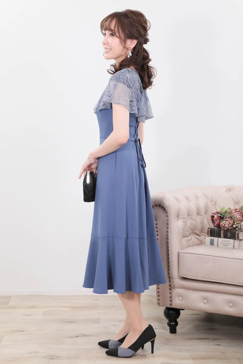 ブルーのソフトマーメイドケープドレス