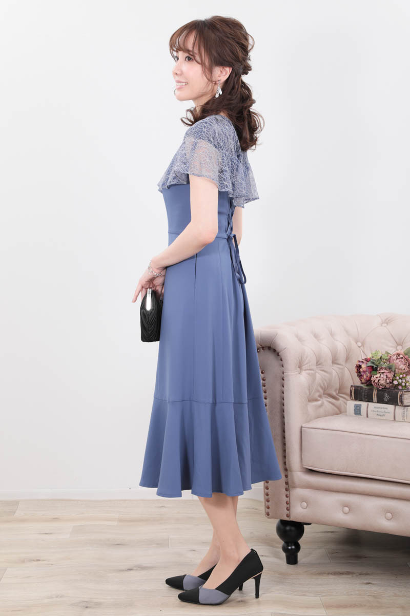 ブルーのソフトマーメイドケープドレス