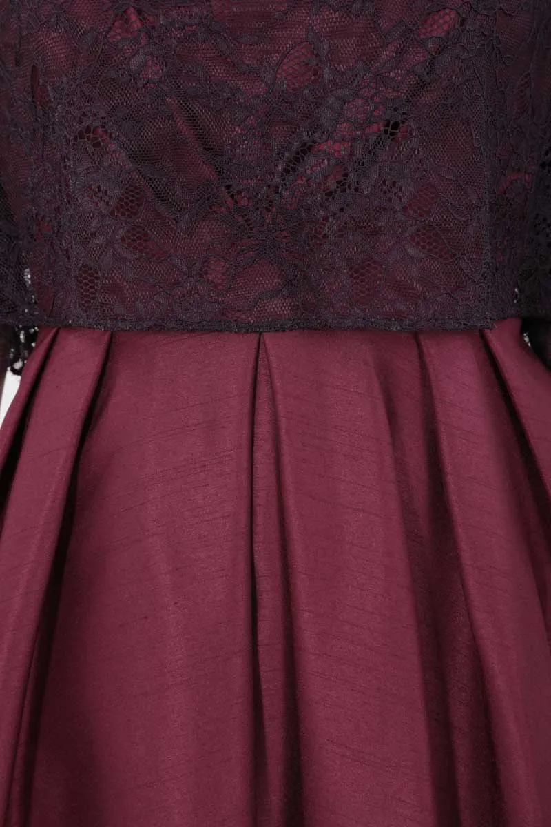 ワインレッドのレースボレロセットドレス